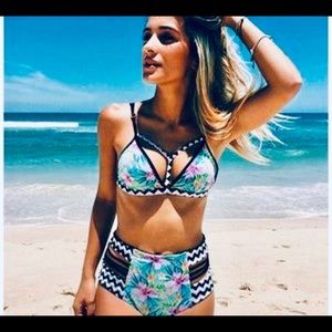 Push-up Colorful Bikini Top: Brand New with tag